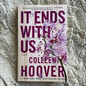3 for $25 / It Ends With Us Book